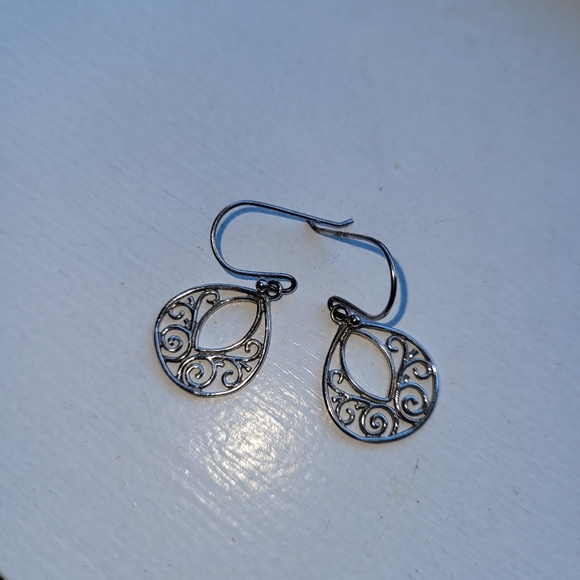 925 Stirling Silver Filigree Earrings - Picture 7 of 7